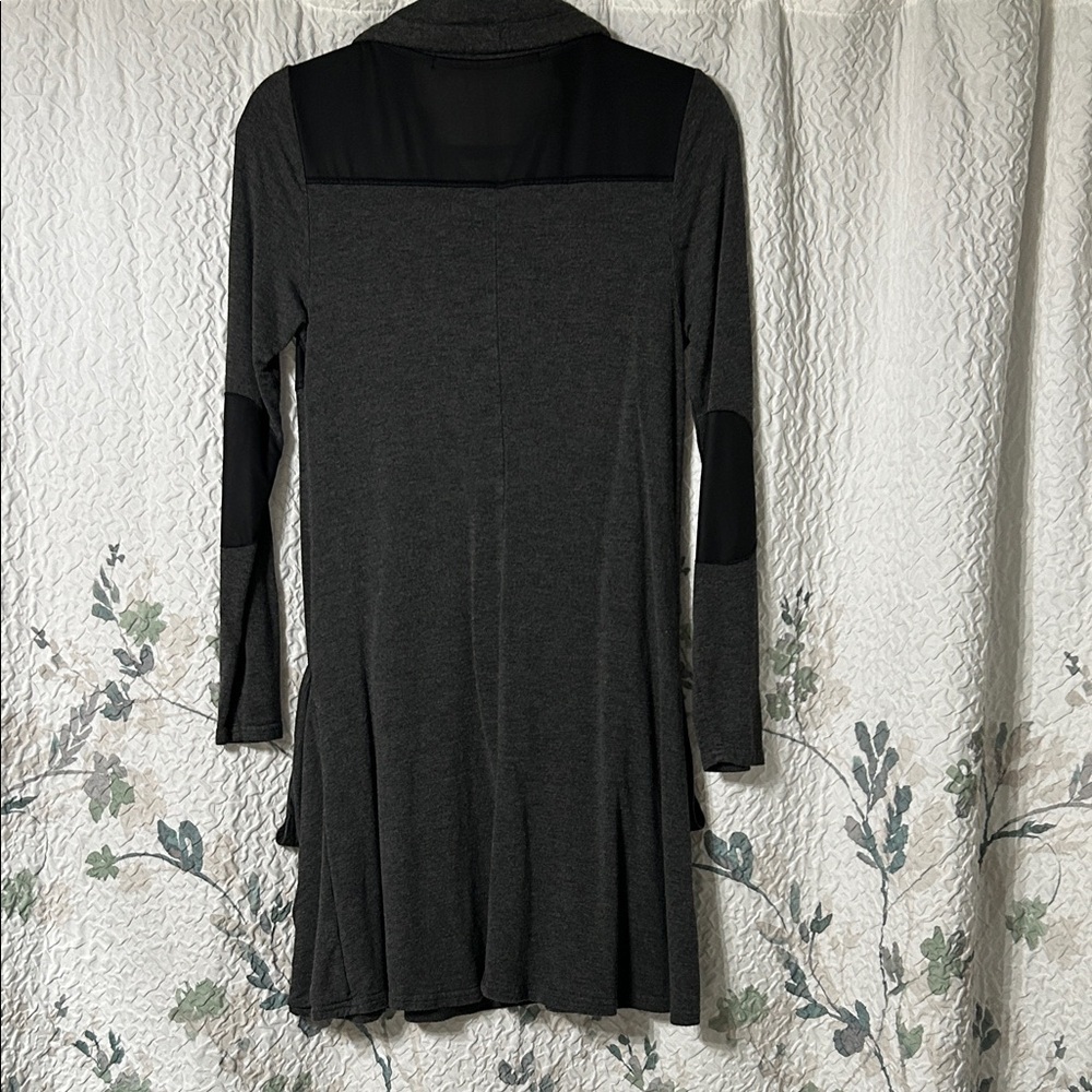 Elegant Black and Gray Kenzie Women's tunic or Dress. size medium - Picture 4 of 5
